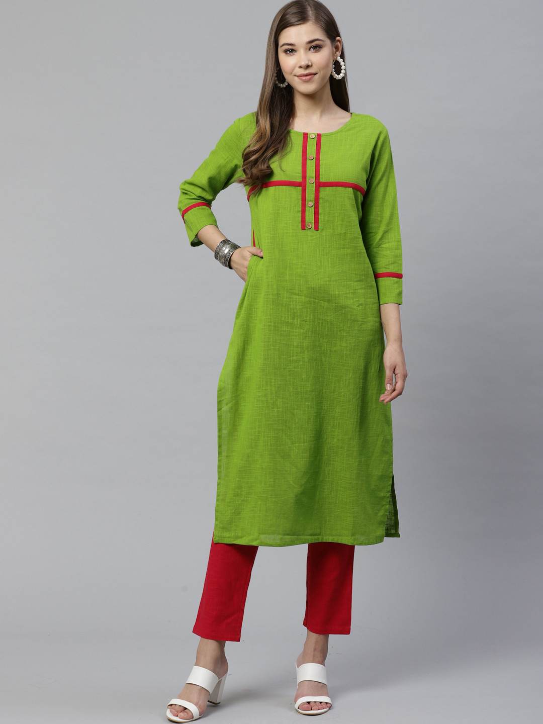 

YASH GALLERY Women Green & Pink Solid Kurta with Trousers