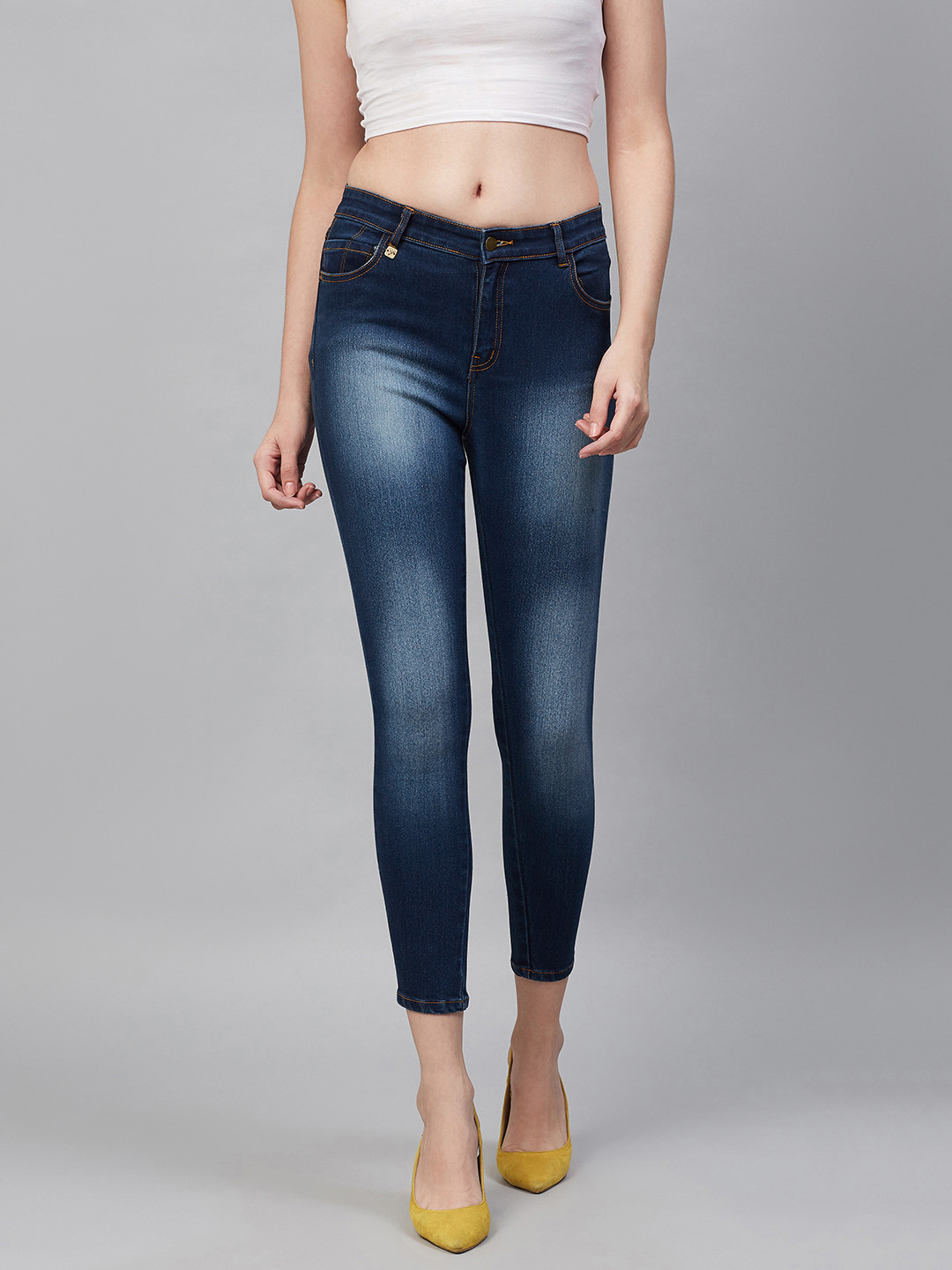 

Hubberholme Women Navy Blue Slim Fit High-Rise Clean Look Cropped Stretchable Jeans