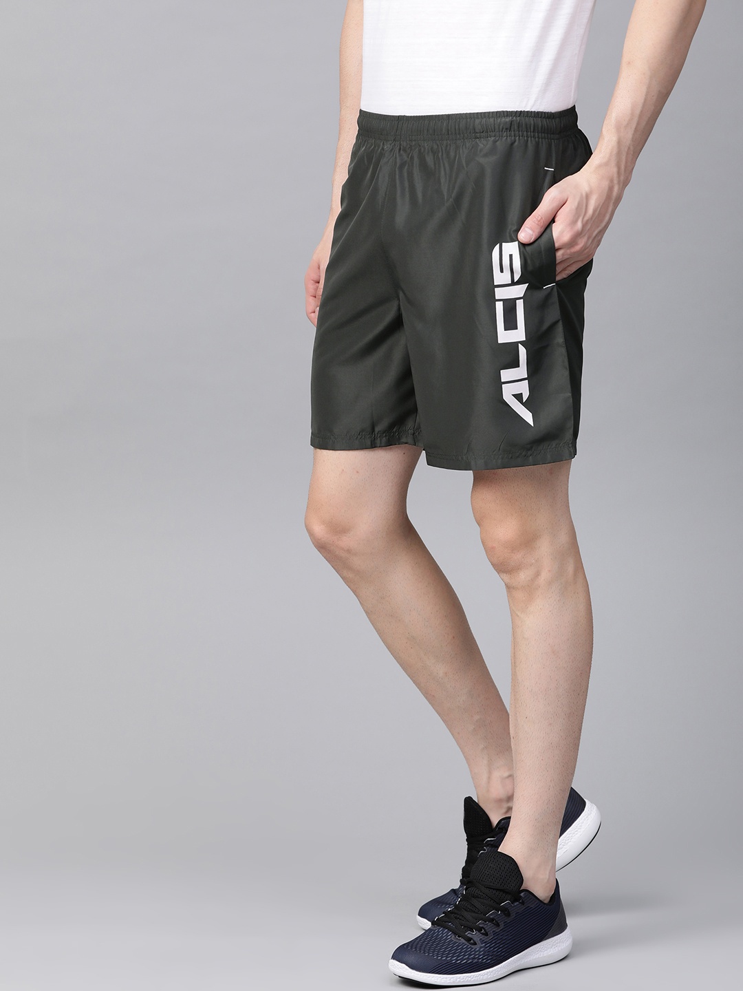 

Alcis Men Charcoal Solid Slim Fit Training Shorts