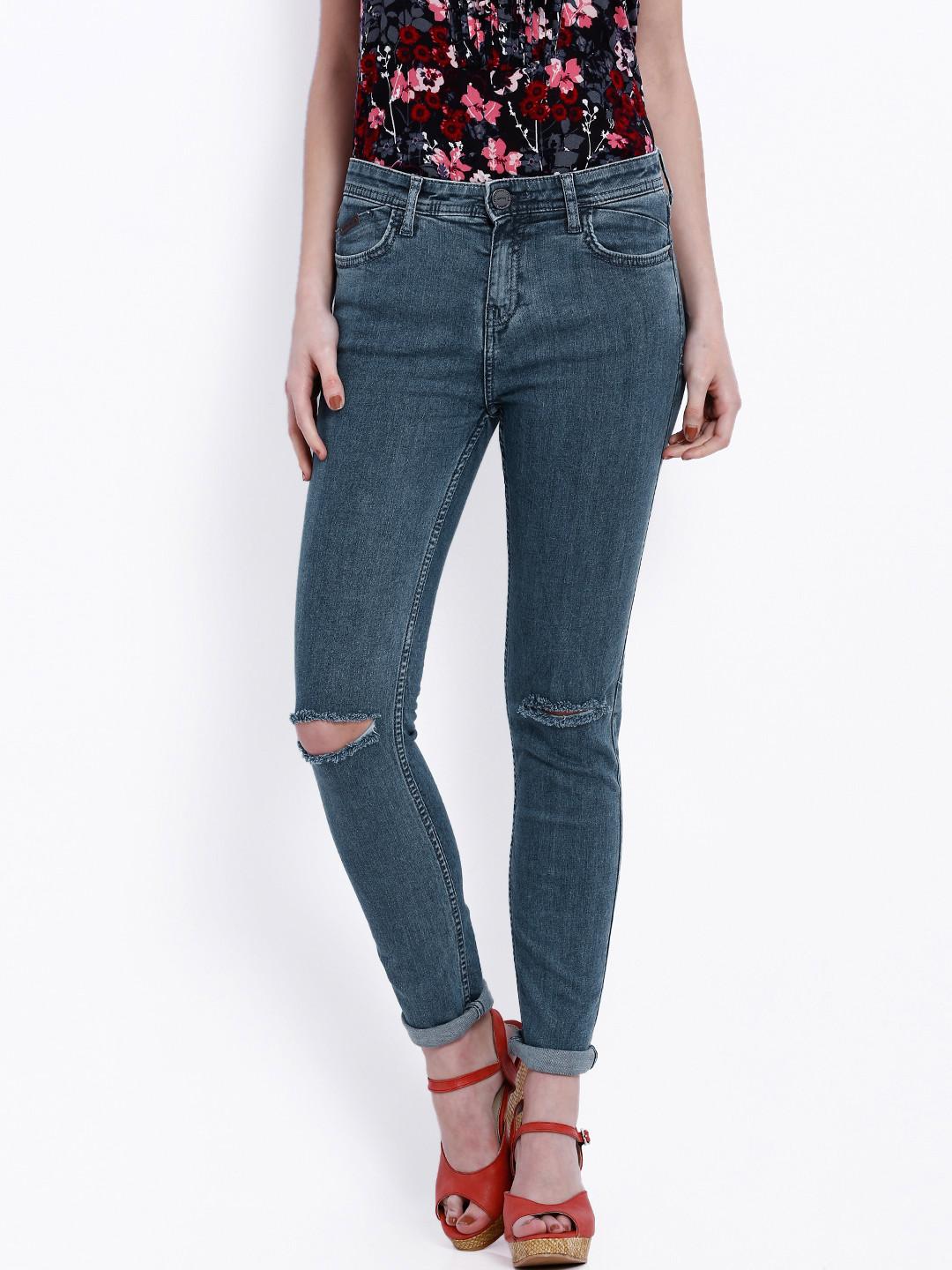 

Tokyo Talkies Blue Washed Jeans