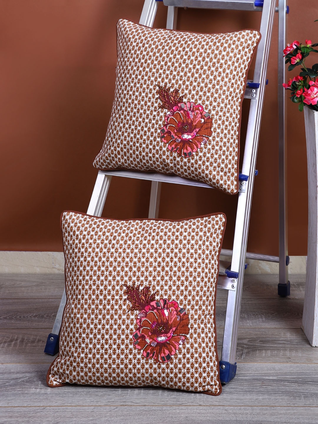 

eyda Coffee Brown & White Set of 2 Embellished Square Cushion Covers