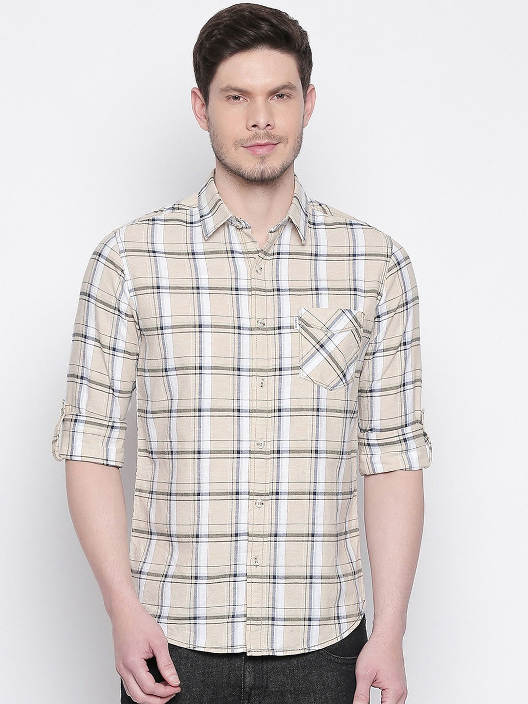 

Mufti Men Cream-Coloured & Off-White Slim Fit Checked Casual Shirt