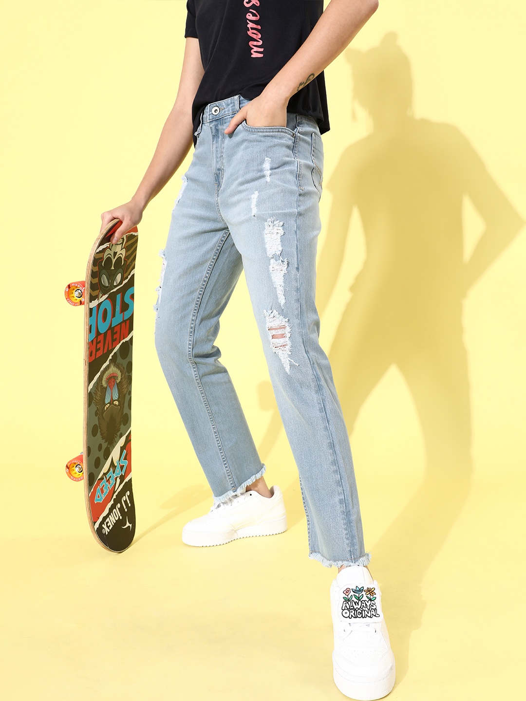 

Roadster Women Stunning Blue Skinny Fit Stretchable Jeans