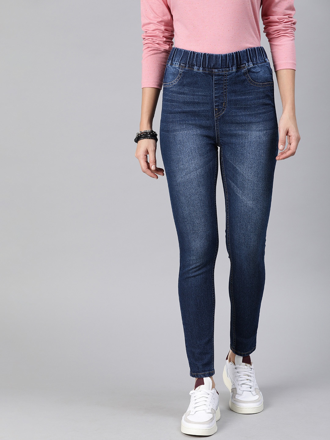 

Roadster Women Blue Washed Denim Cropped Jeggings