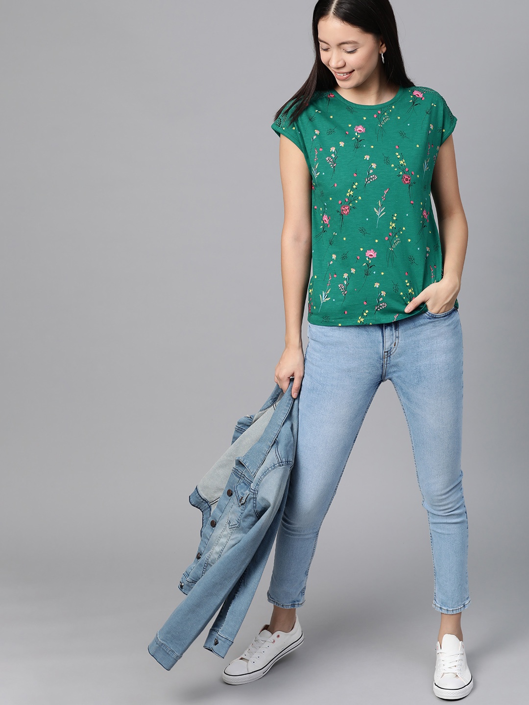 

Mast & Harbour Women Green Printed Round Neck T-shirt