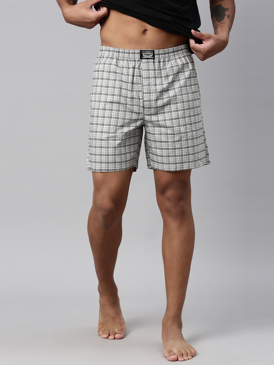 

Levis Men Checked Cotton Woven Soft Boxer Shorts with Side Pocket, Off white