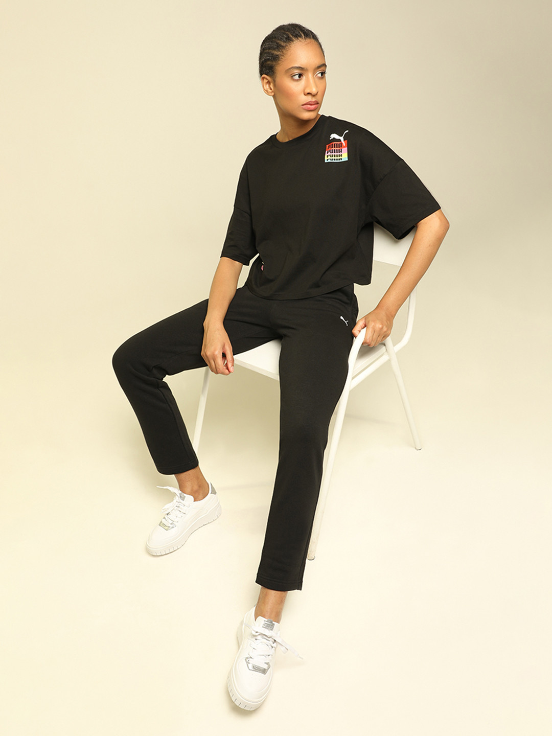 

Puma Women Black Solid Straight-Fit ESS Sweat Track Pants