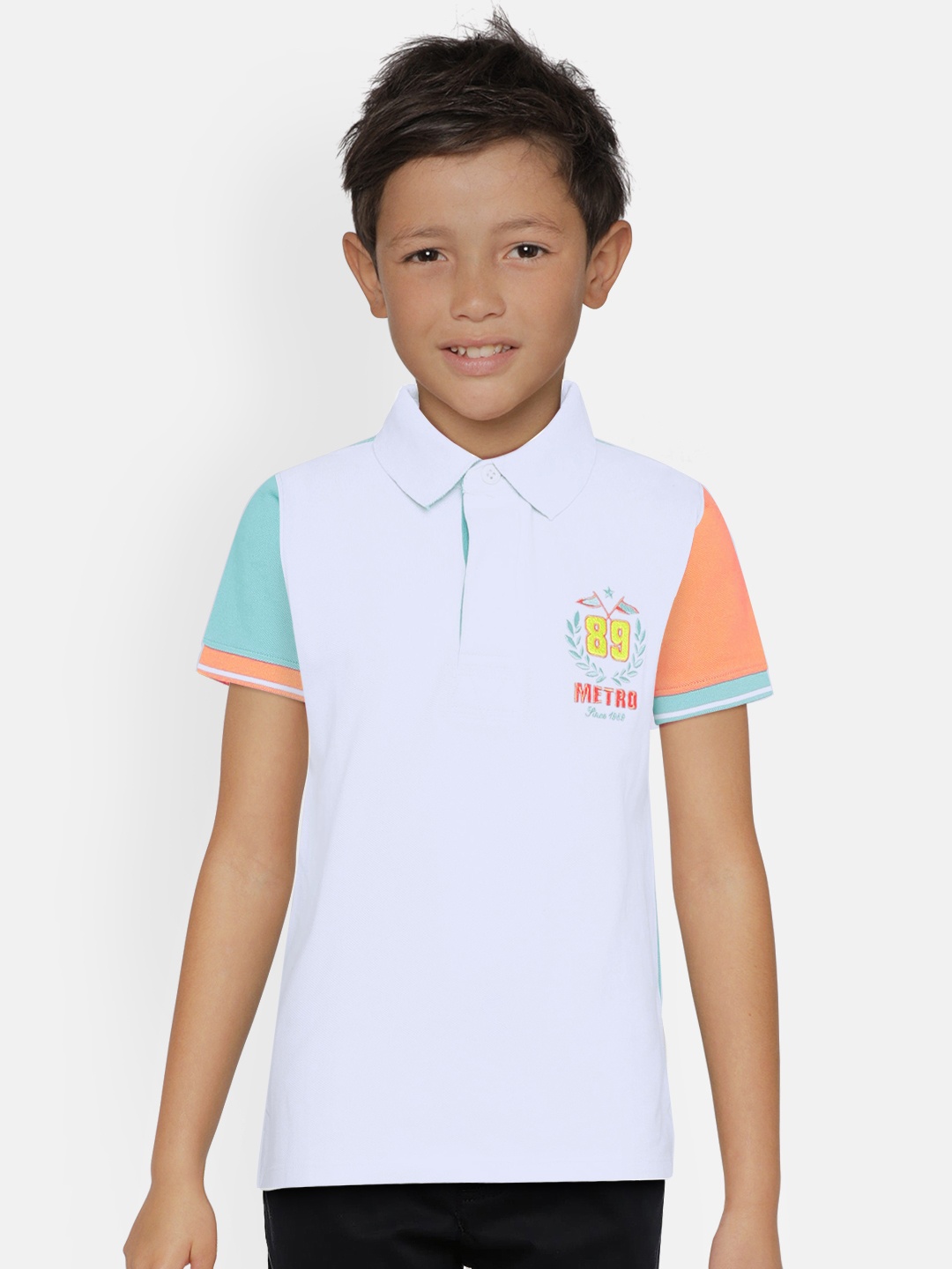 

METRO KIDS COMPANY Boys White Organic Cotton Solid Polo Collar T-shirt