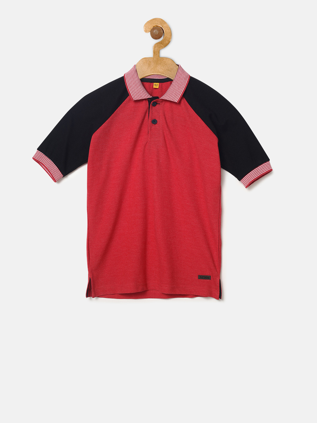 

Instafab Boys Maroon & Black Colourblocked Polo Collar T-shirt