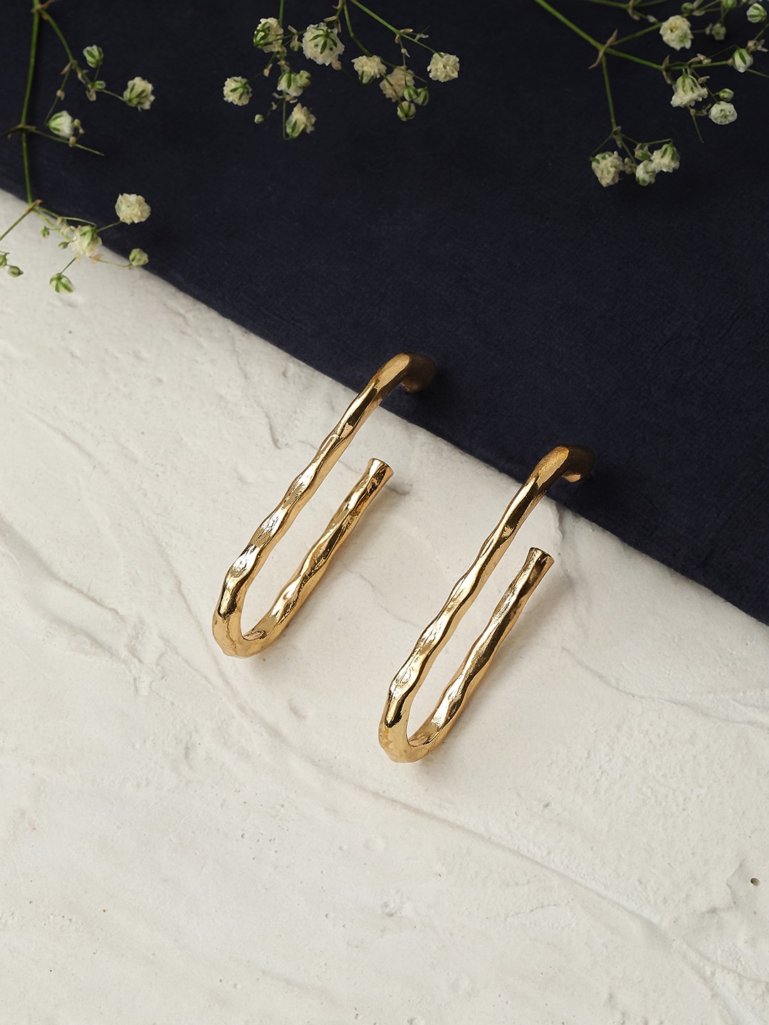 

TOKYO TALKIES X rubans FASHION ACCESSORIES Gold-Plated Handcrafted Half Hoop Earrings