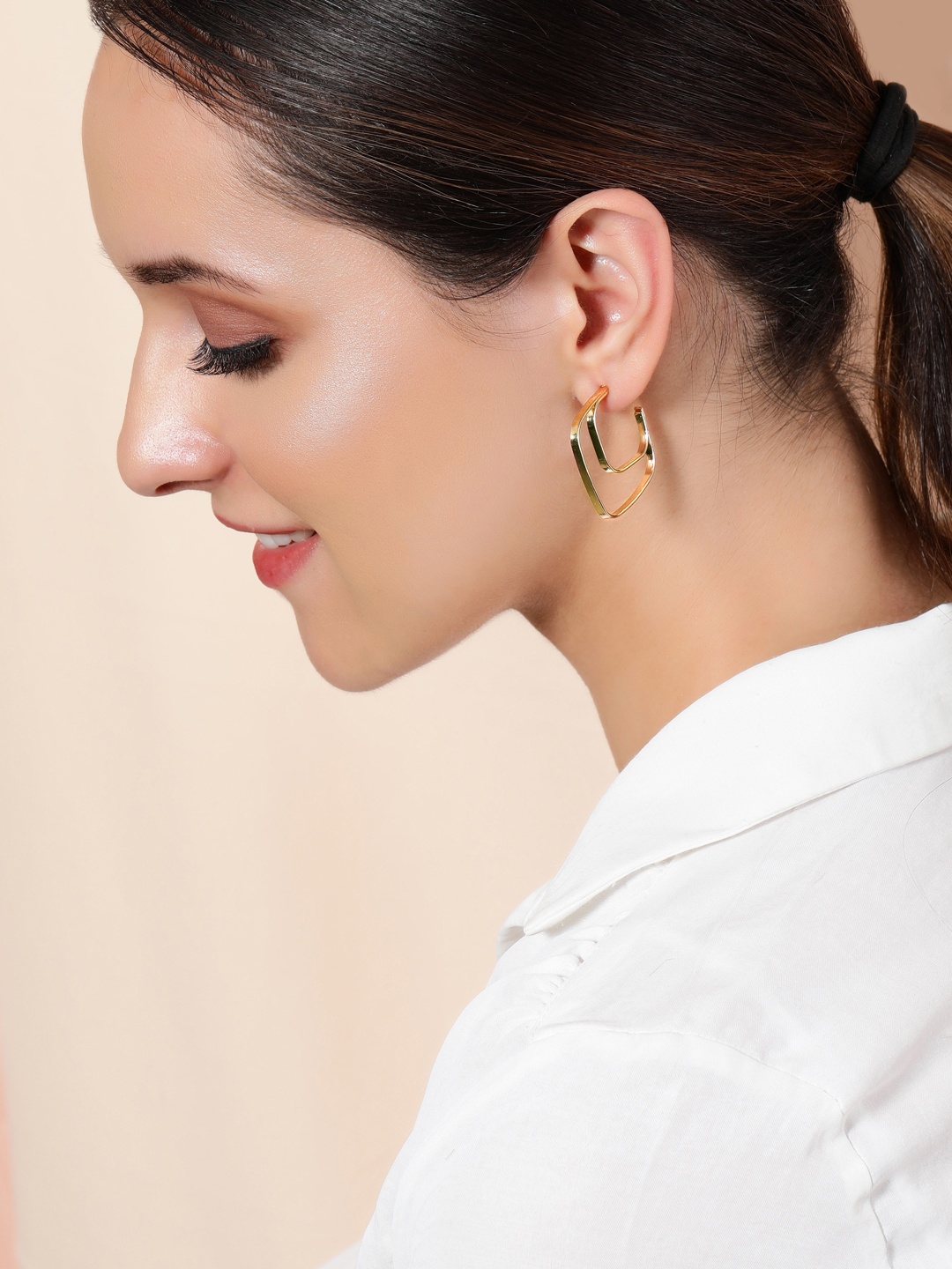 

TOKYO TALKIES X rubans FASHION ACCESSORIES Gold-Toned Geometric Half Hoop Earrings