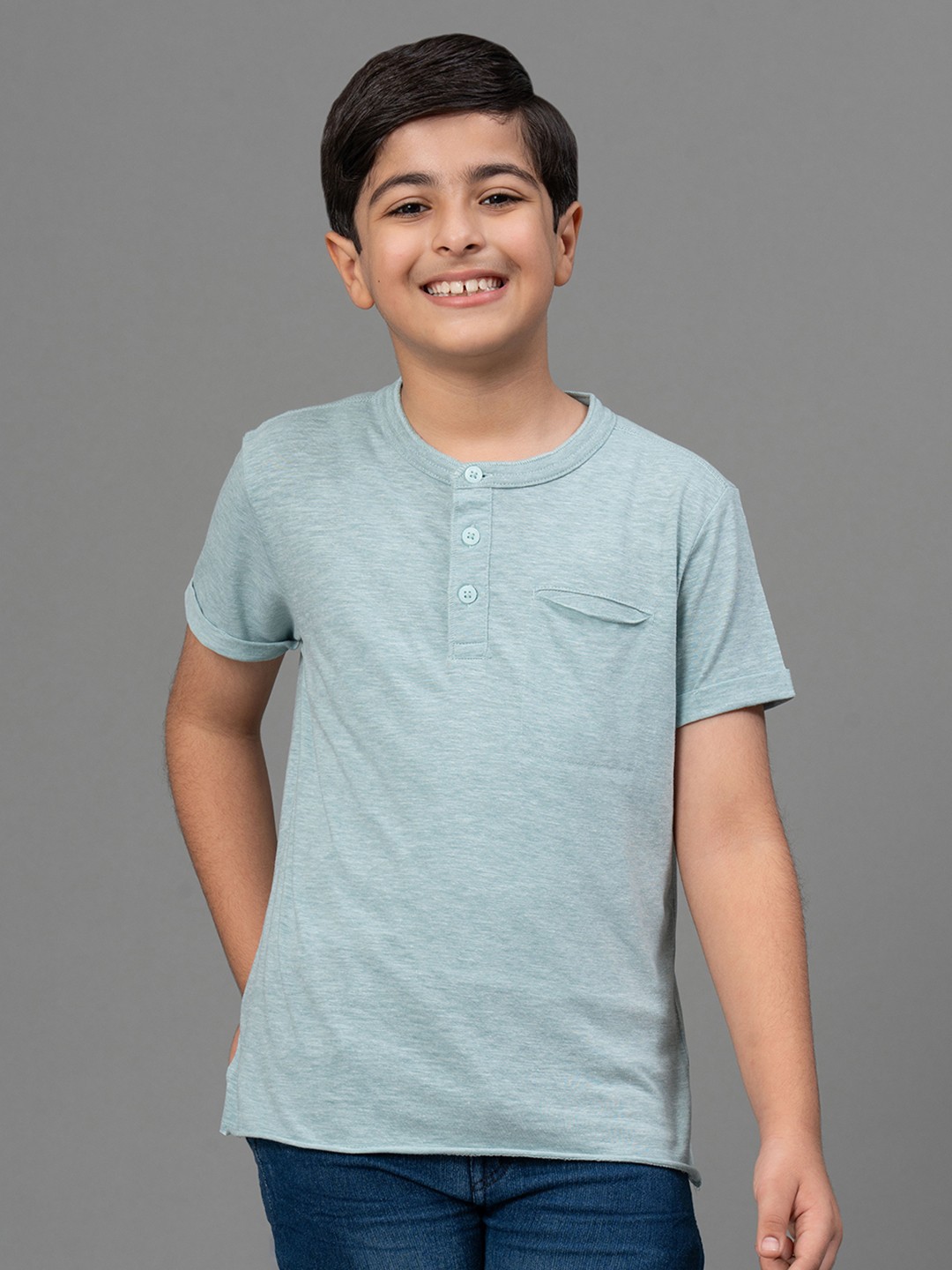 

Red Tape Boys Green Solid Henley Neck T-shirt