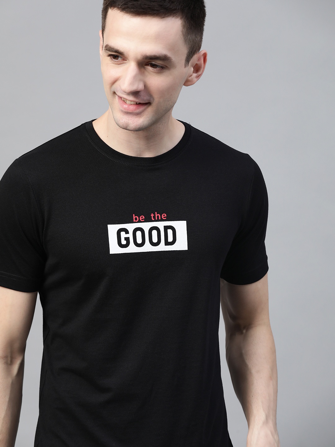 

Mast Harbour Men Black Solid Round Neck Pure Cotton T-shirt
