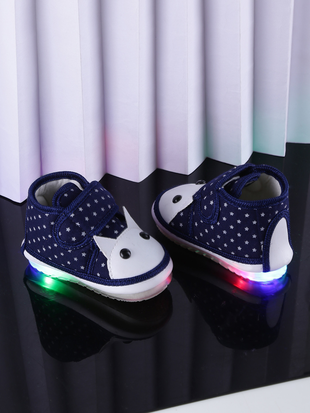 

CHiU Unisex Kids Navy Blue Printed Textile Mid-Top LED & Musical Sneakers