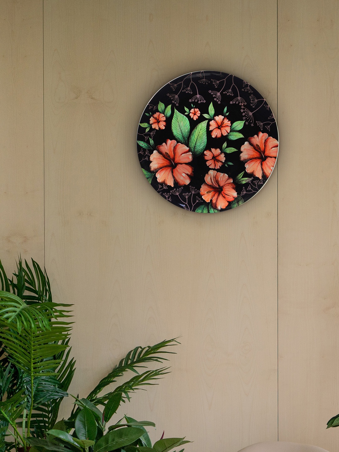 

KOLOROBIA Black & Orange Printed Floral Passion Hibiscus Tropical Flower Wall Plate Decor