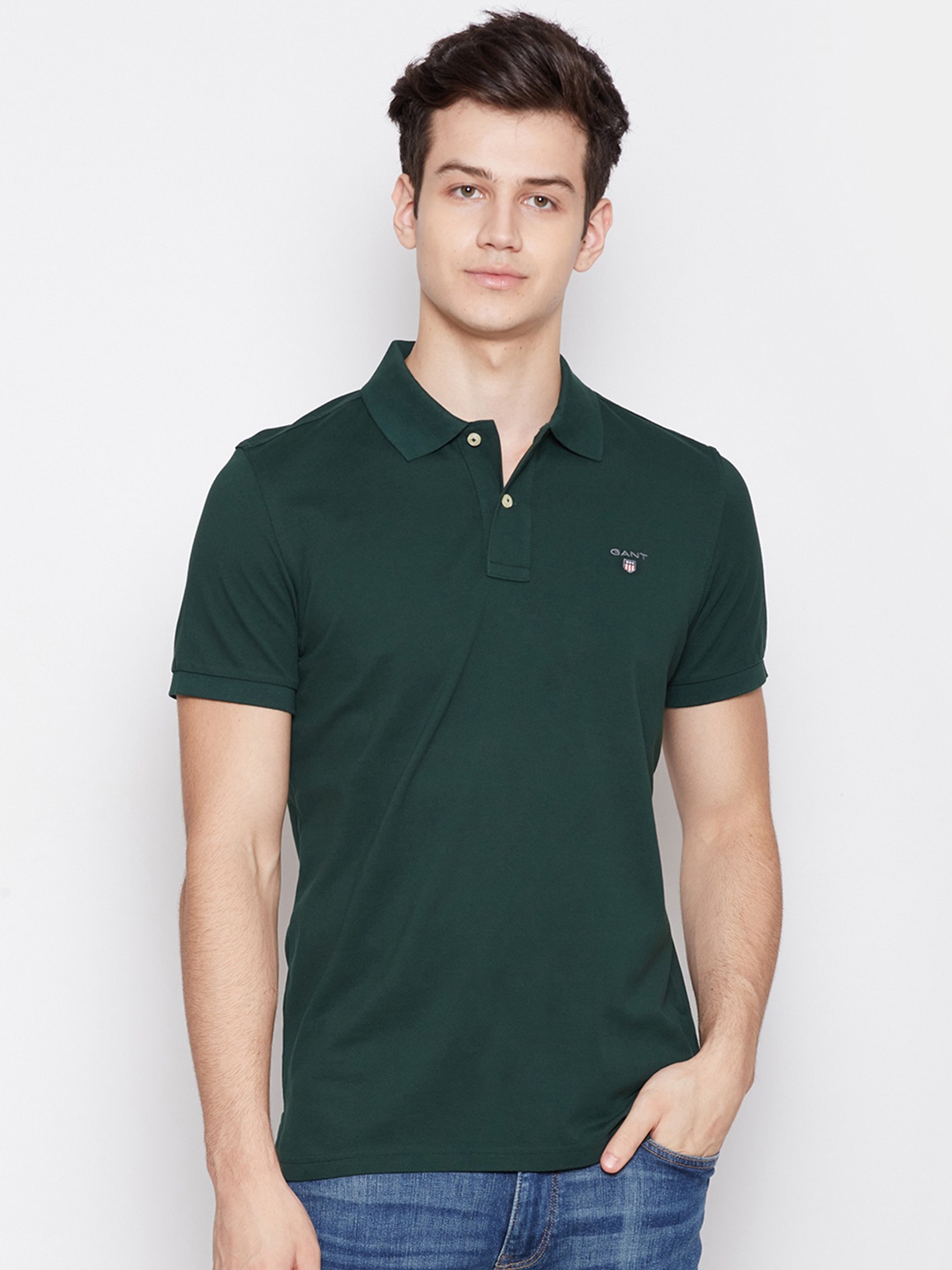 

GANT Men Green Solid Polo Collar T-shirt