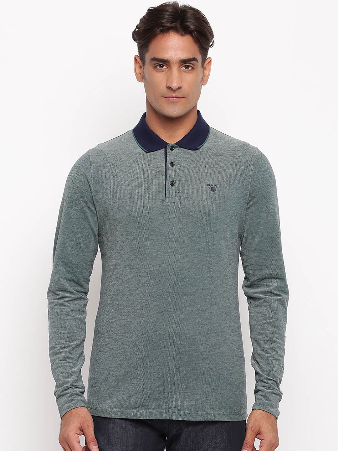 

GANT Men Green Solid Polo Collar T-shirt