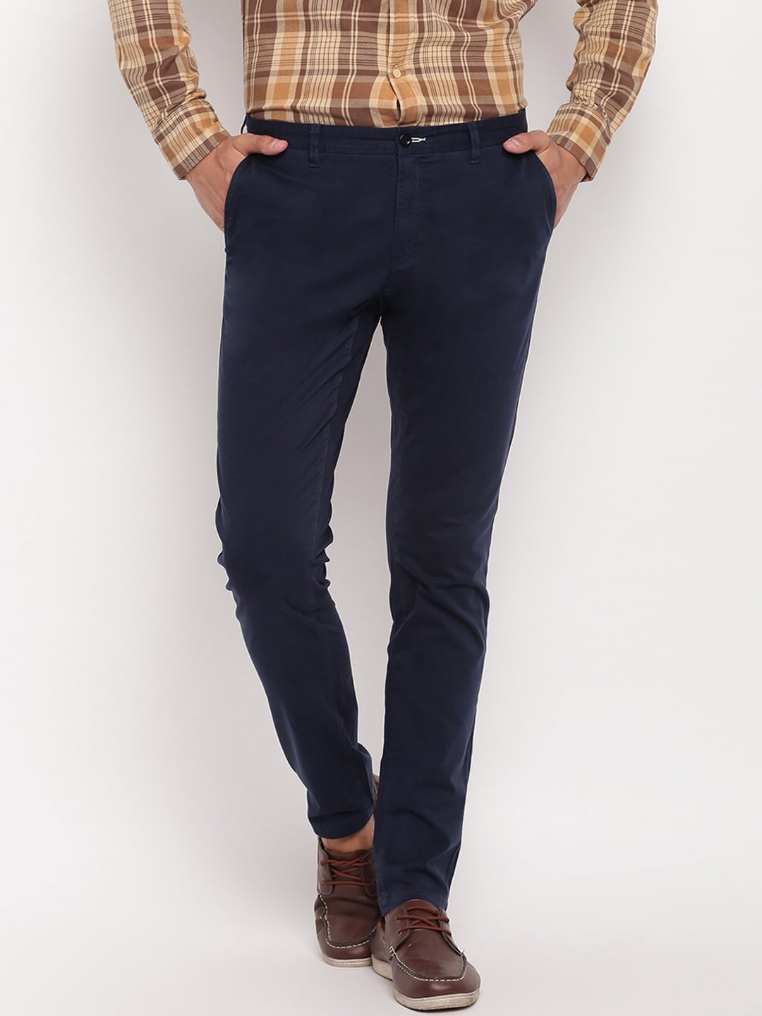 

GANT Men Navy Blue Slim Fit Solid Regular Trousers
