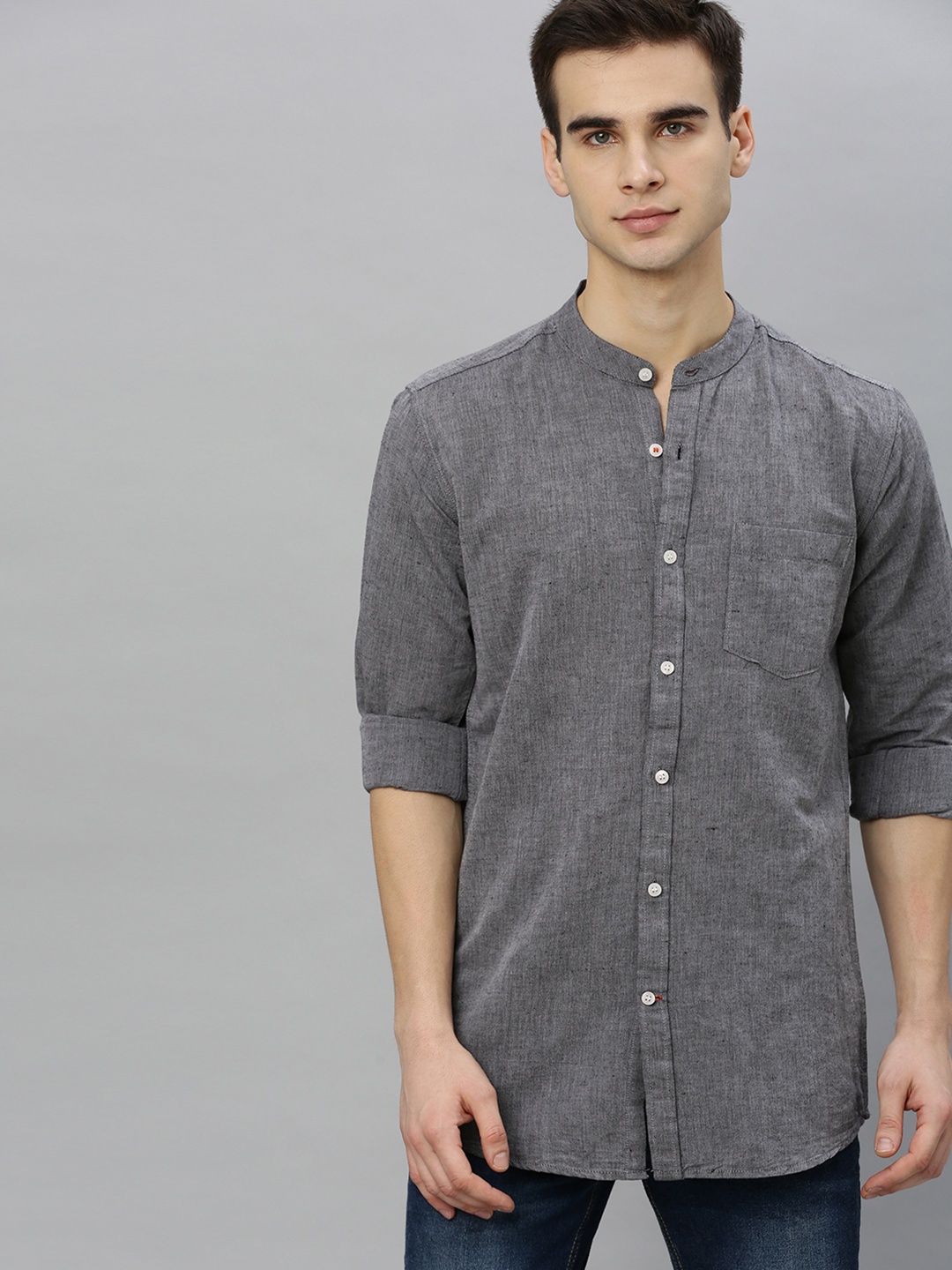 

Mast & Harbour Men Grey Regular Fit Solid Cotton Linen Casual Shirt