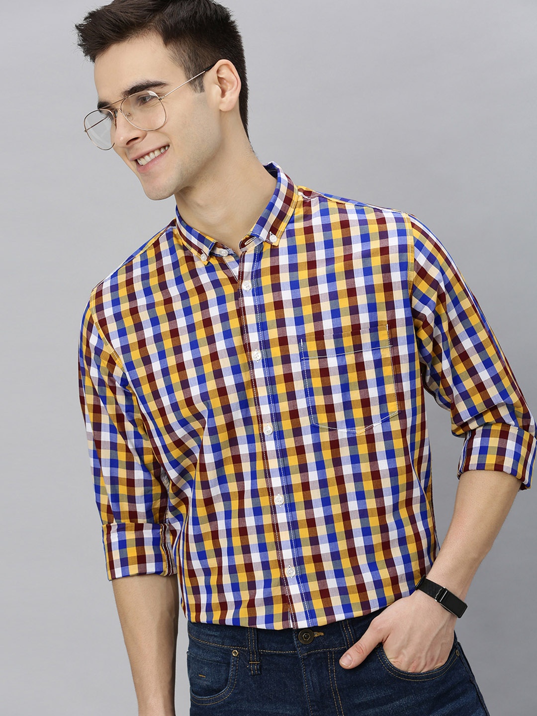 

Mast & Harbour Men Maroon & Yellow Regular Fit Checked Casual Shirt