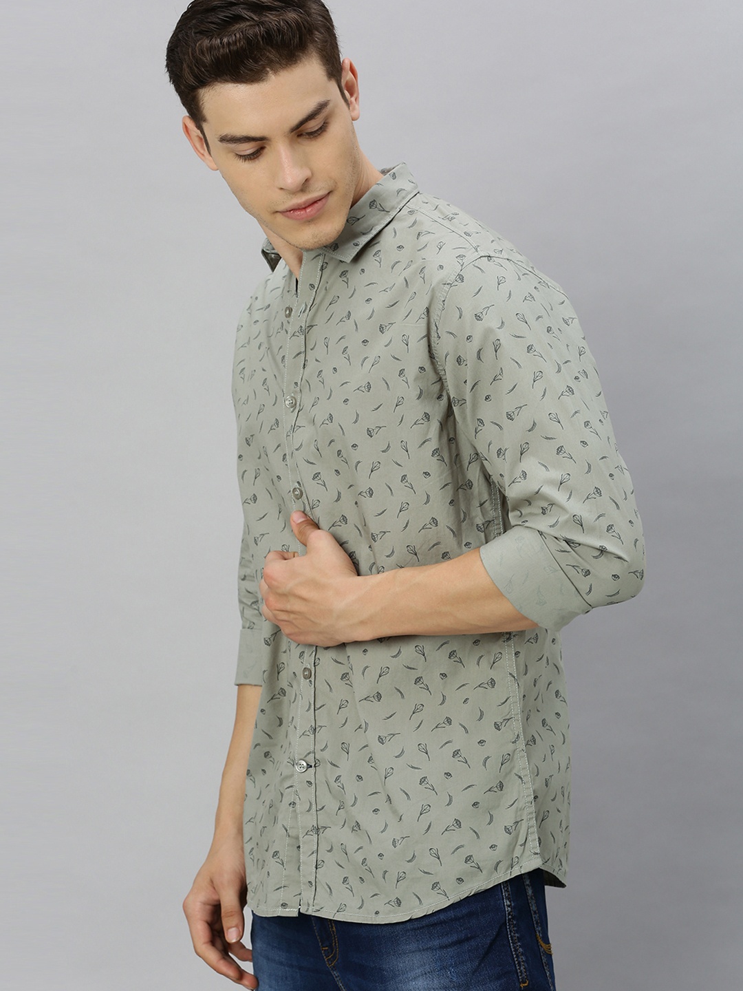

Mast & Harbour Men Green & Black Slim Fit Printed Casual Shirt