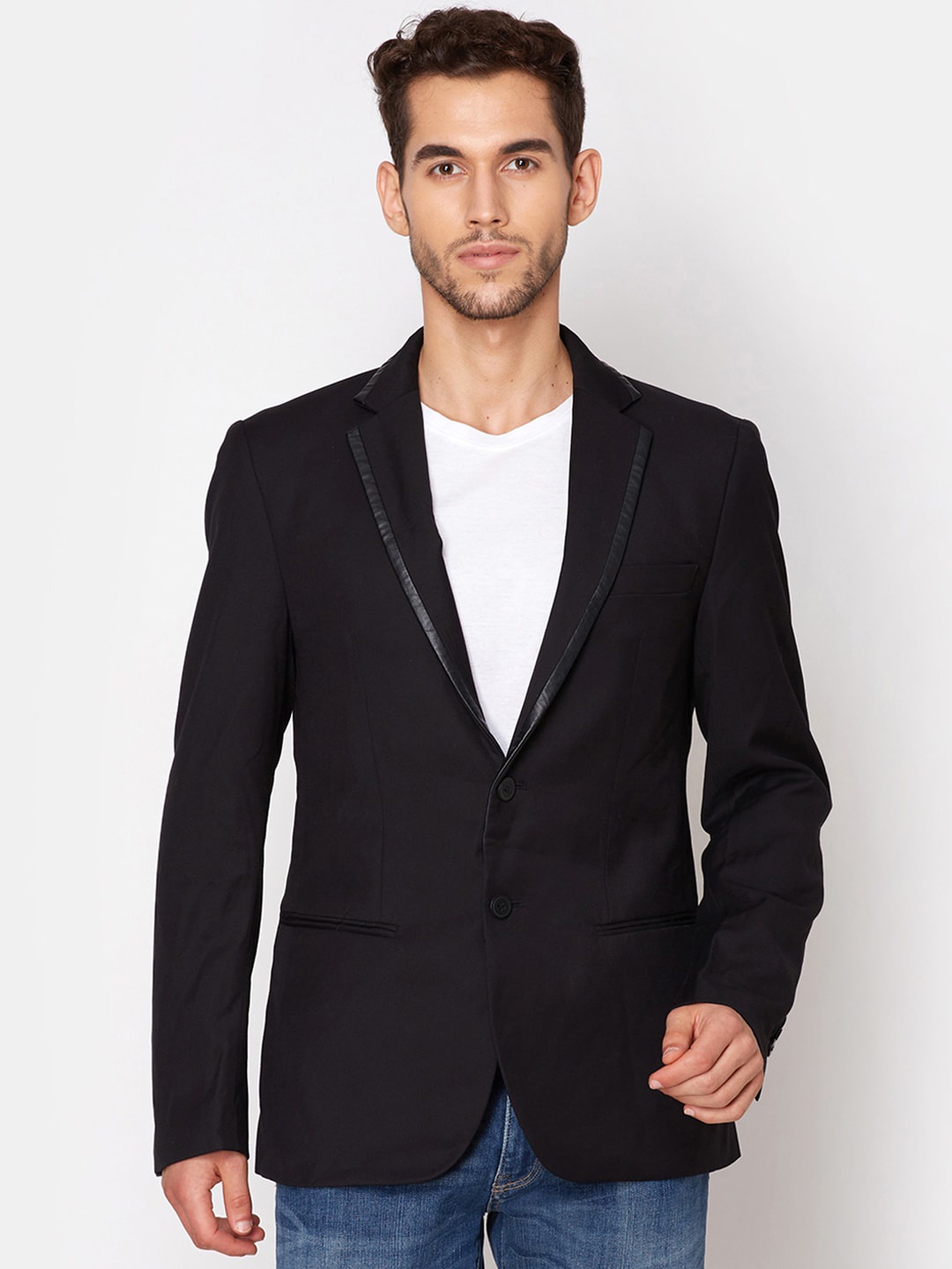 

Antony Morato Men Black Solid Slim-Fit Single-Breasted Casual Blazer