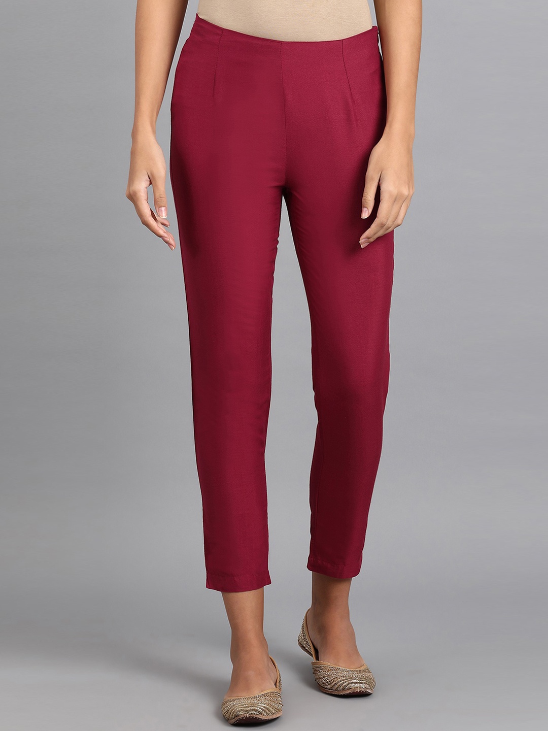 

WISHFUL Women Maroon Slim Fit Solid Cigarette Trousers