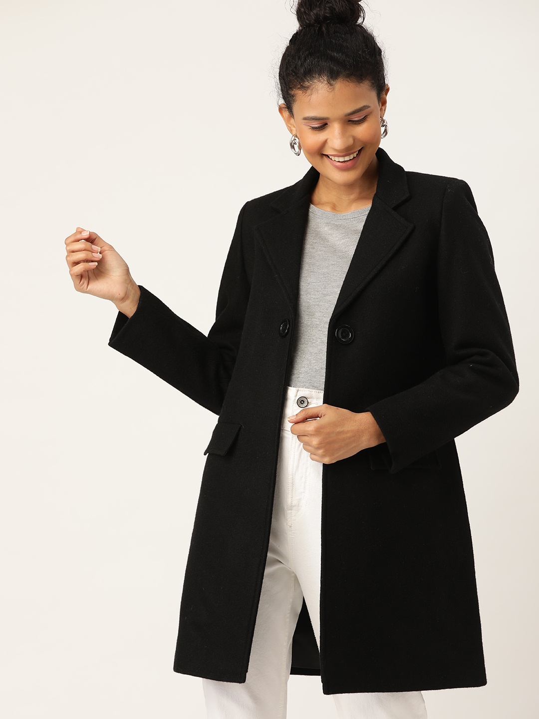 

DressBerry Bizwear Bizwear Women Black Single-Breasted Solid Overcoat