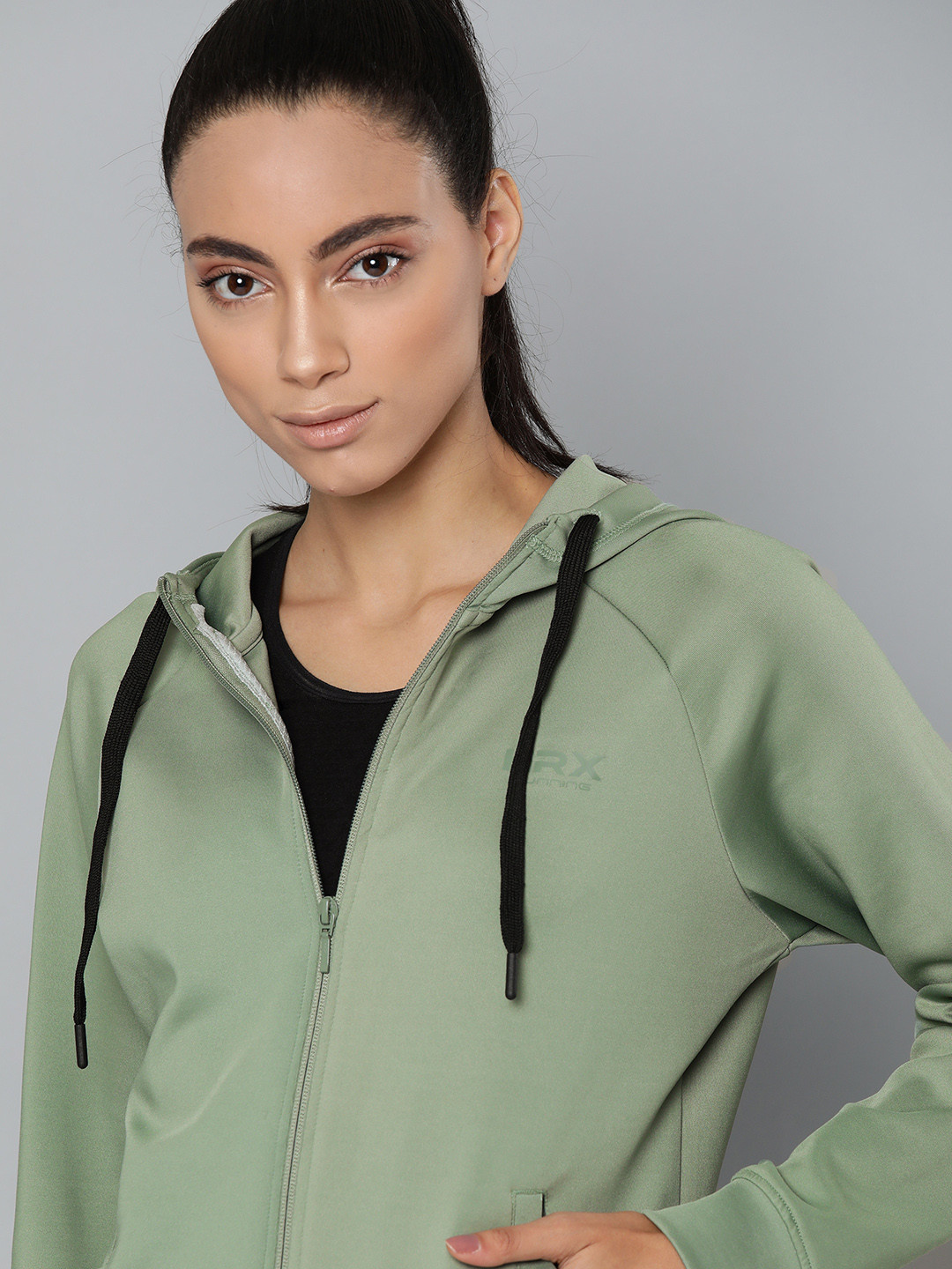 

HRX by Hrithik Roshan Women Sea Spray Solid Rapid-Dry Antimicrobial Running Jacket, Green