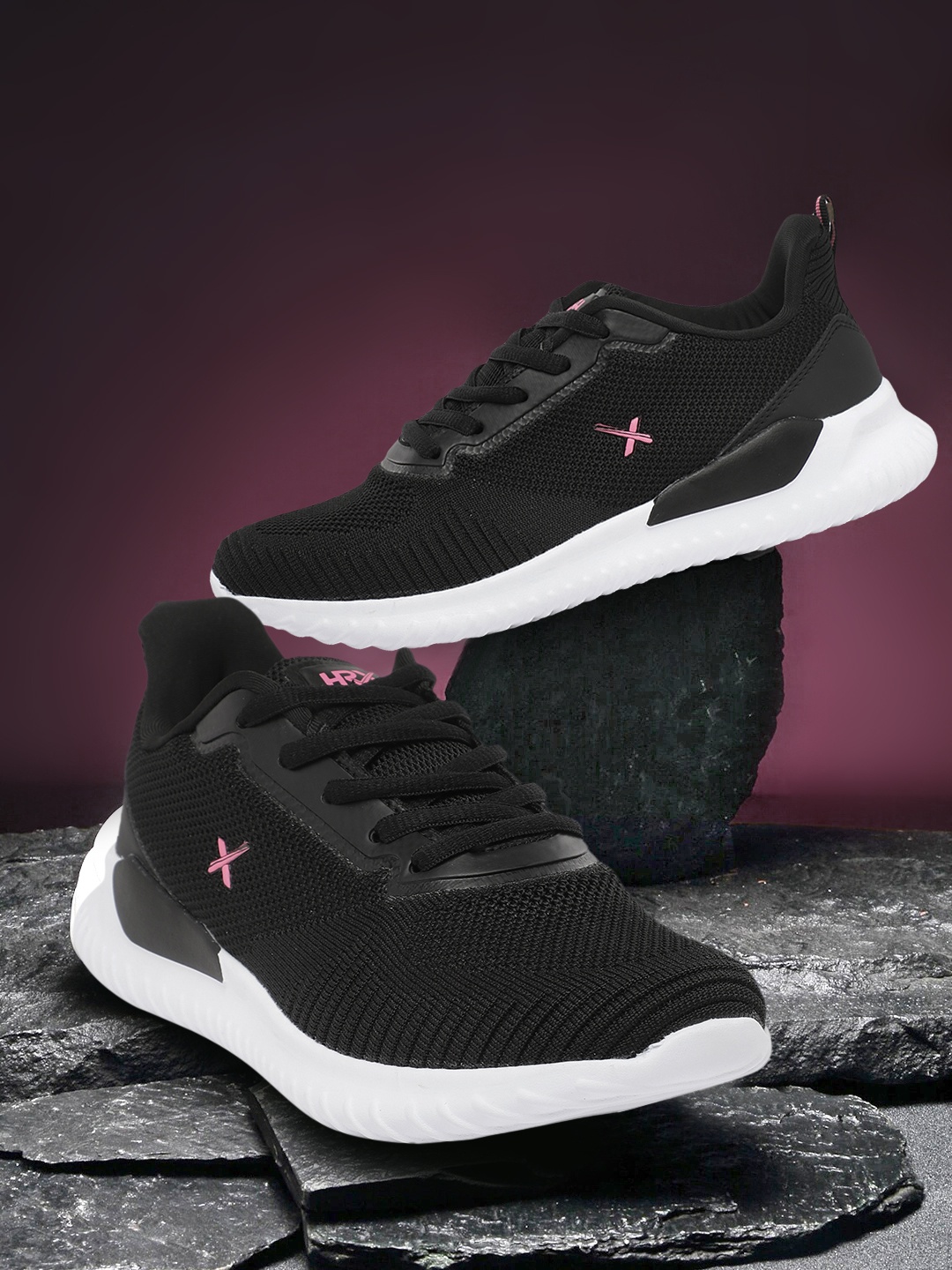 

HRX by Hrithik Roshan Women Black Running Shoes