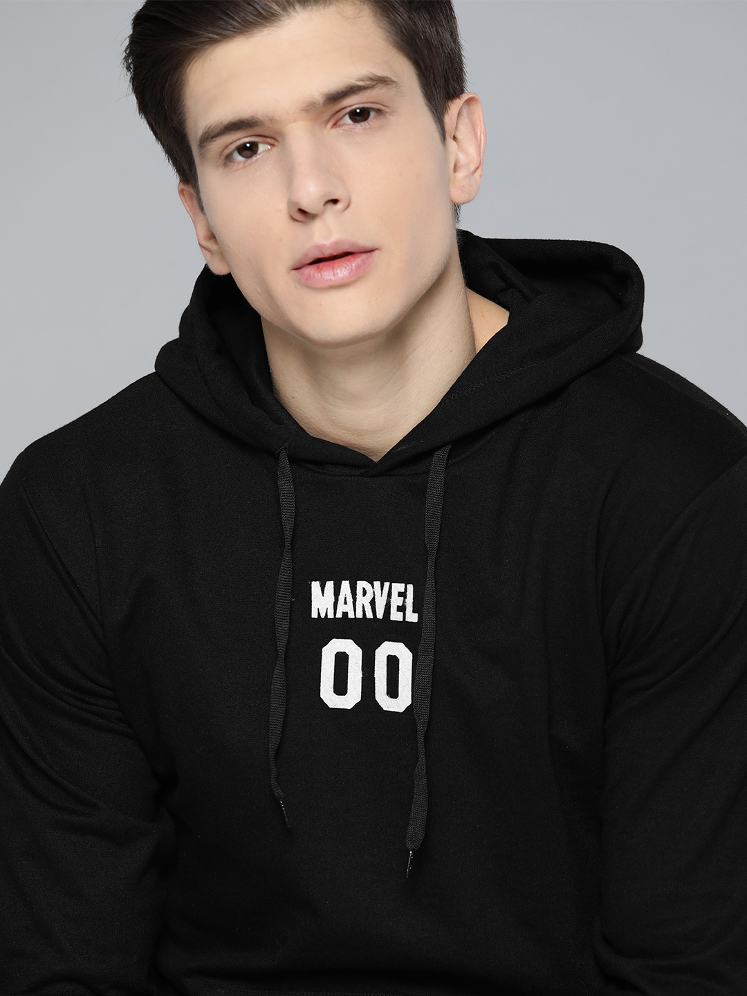 

Kook N Keech Marvel Men Black Applique Detail Hooded Sweatshirt