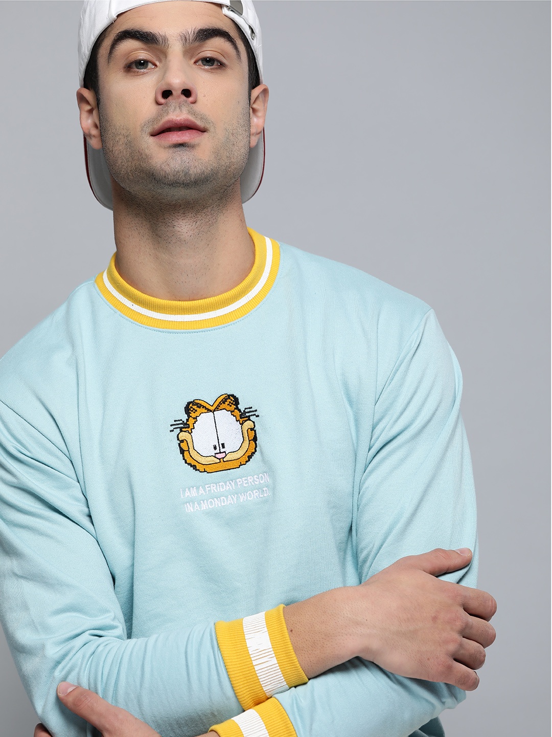 

Kook N Keech Garfield Men Blue Printed Sweatshirt