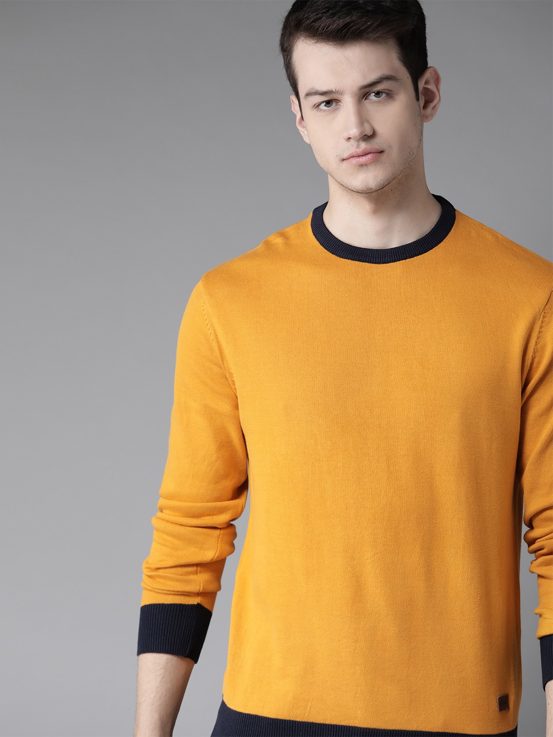 

Roadster Men Mustard Yellow Solid Pullover