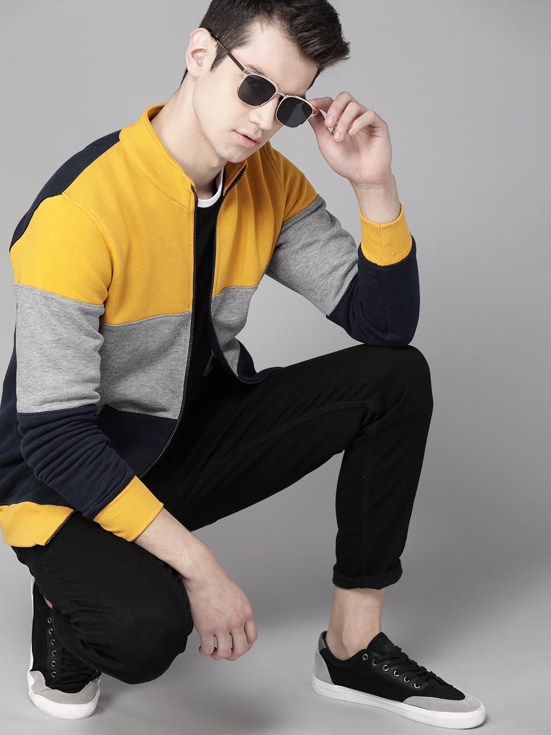 

Roadster Men Mustard Yellow & Grey Melange Colourblocked Sweatshirt