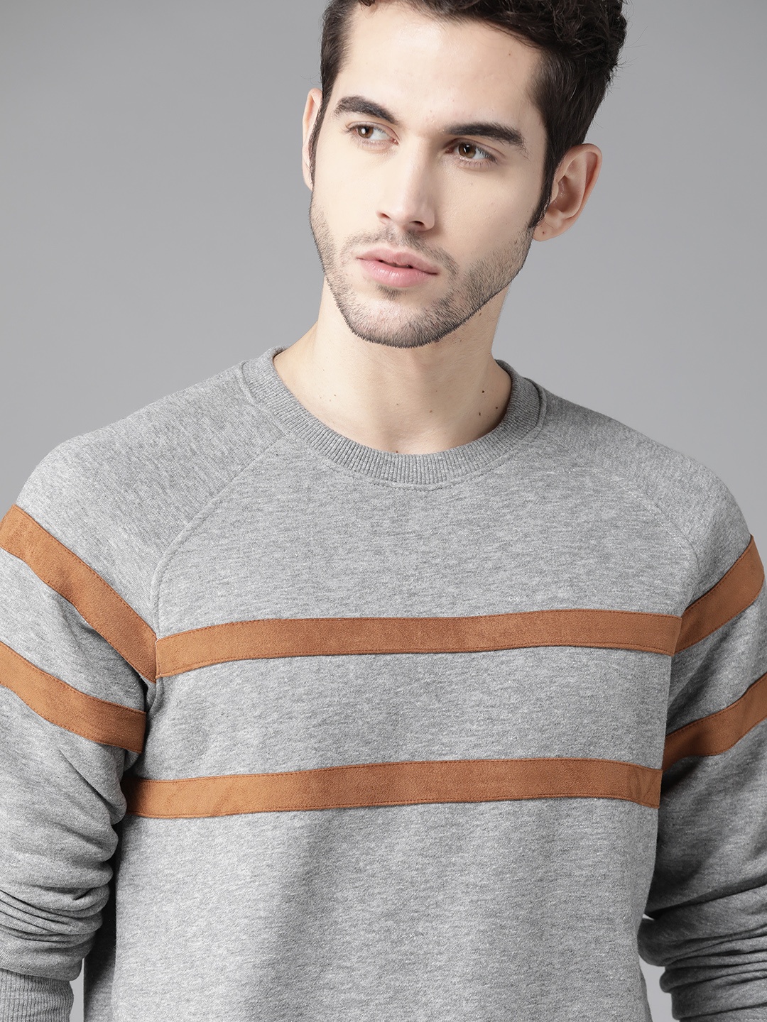 

Roadster Men Grey Melange Solid Sweatshirt