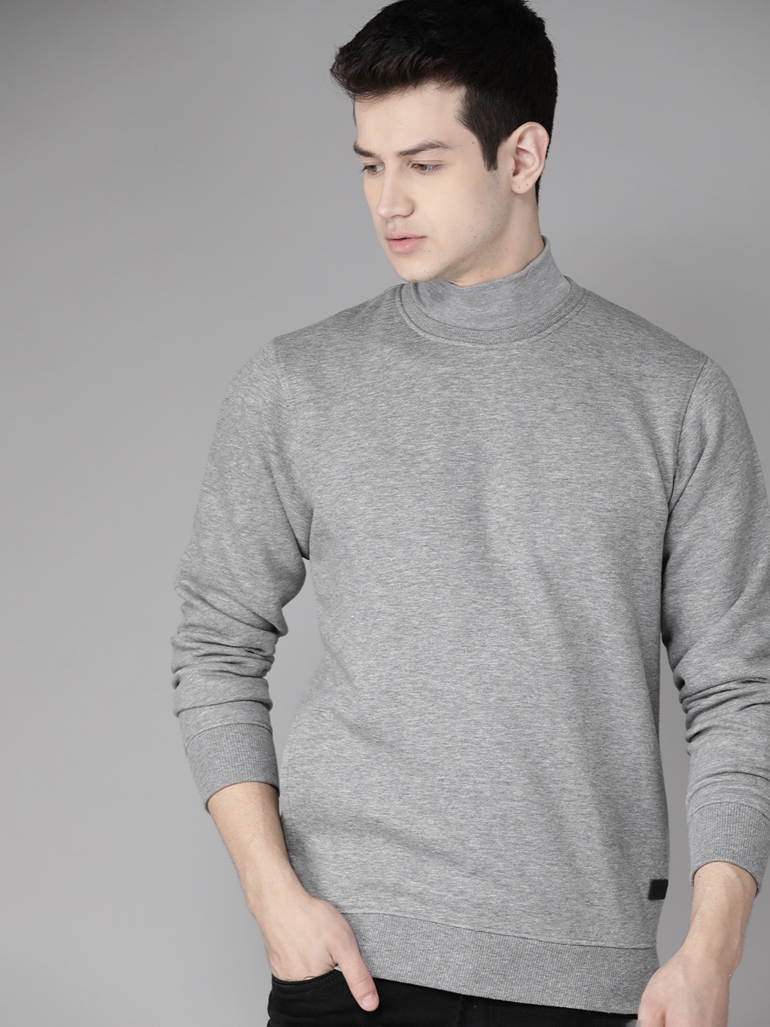 

Roadster Men Grey Melange Solid Sweatshirt