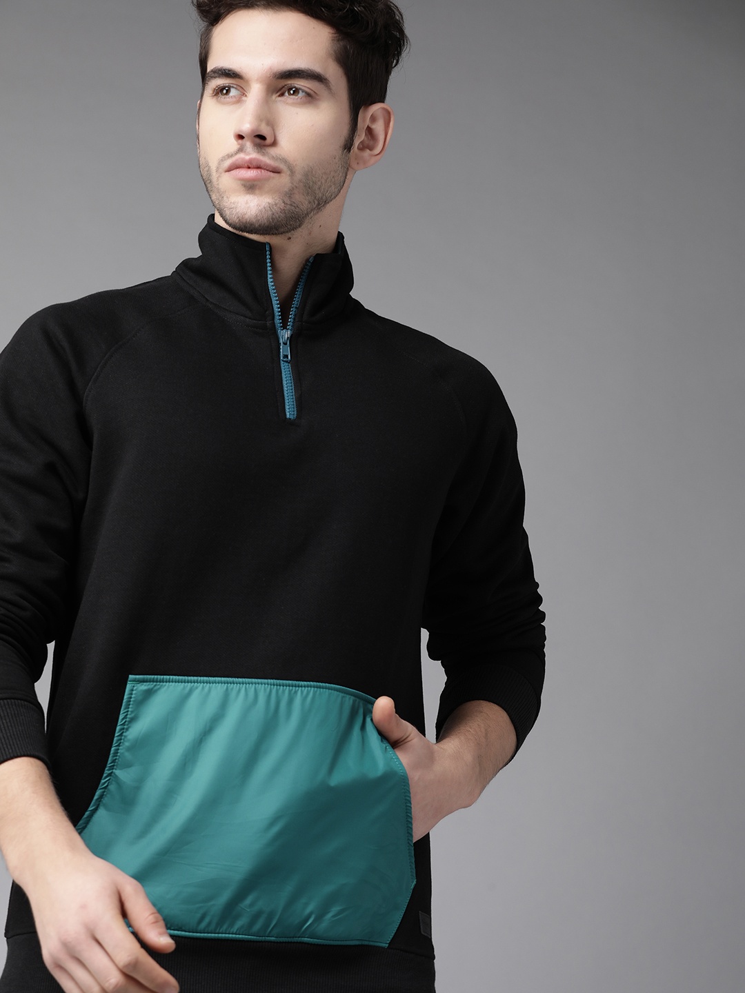 

Roadster Men Black & Blue Colourblocked Sweatshirt