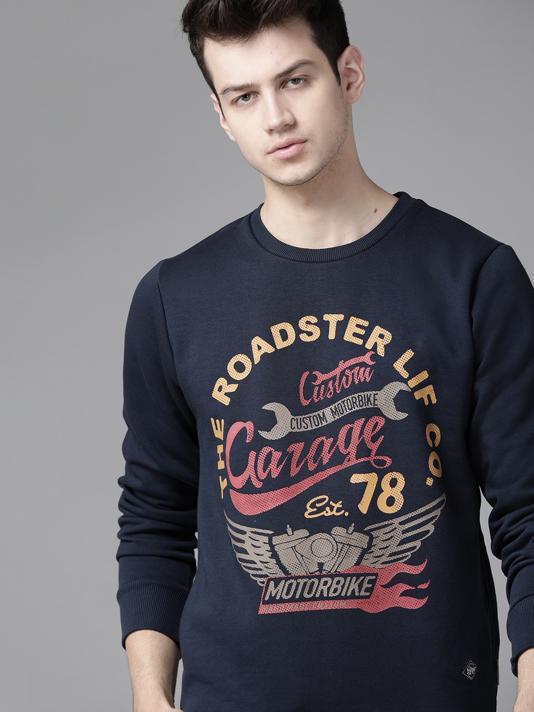 

Roadster Men Navy Blue & Yellow Alphanumeric & Graphic Print Sweatshirt