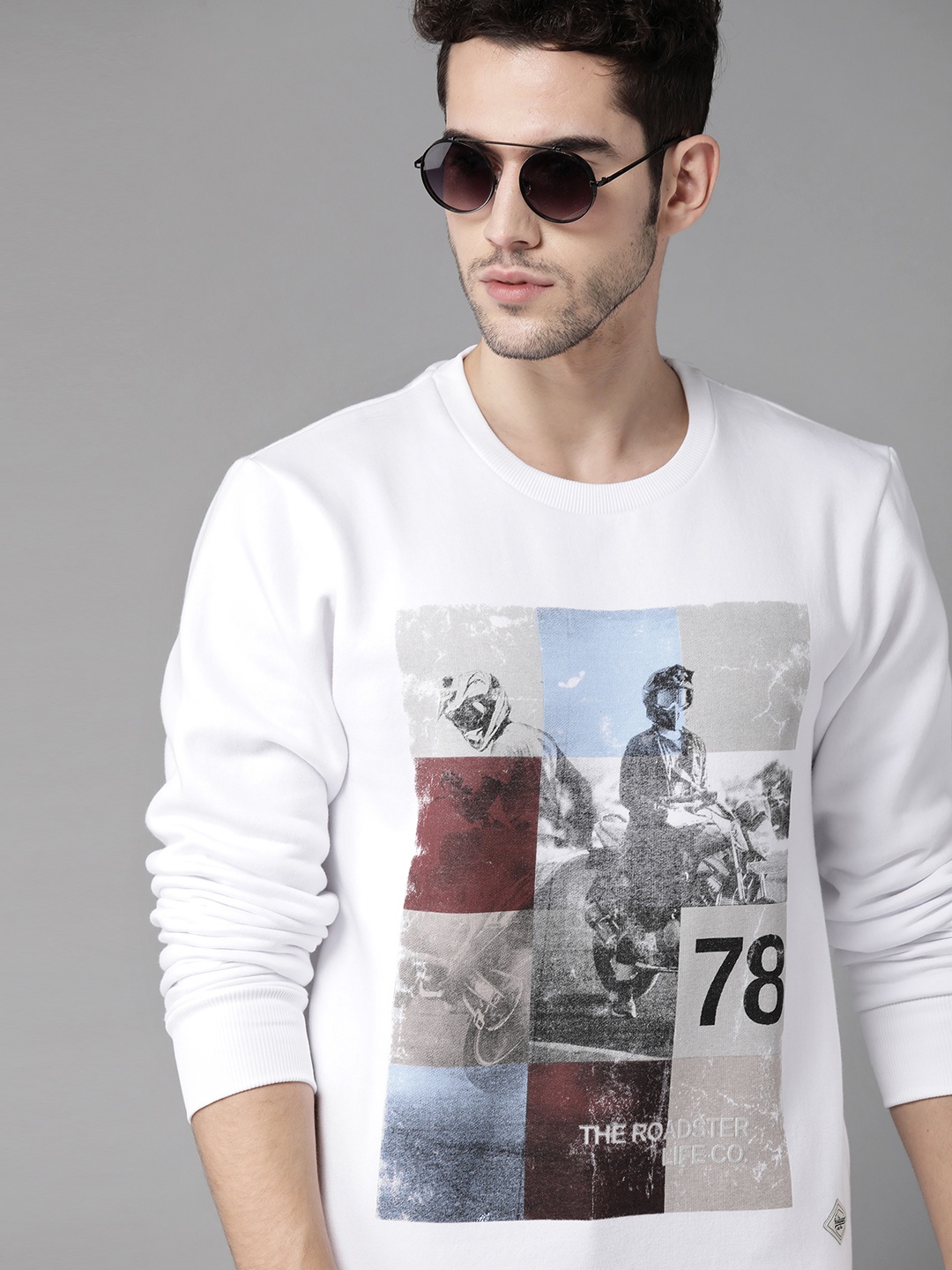 

Roadster Men White & Grey Graphic Printed Pullover Sweatshirt