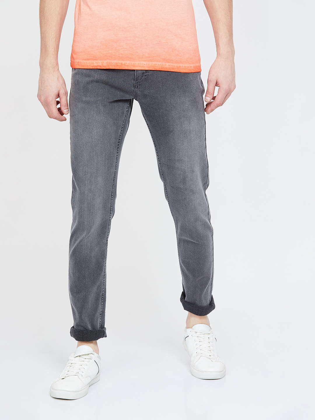 

Forca by Lifestyle Men Grey Slim Fit Mid-Rise Clean Look Jeans