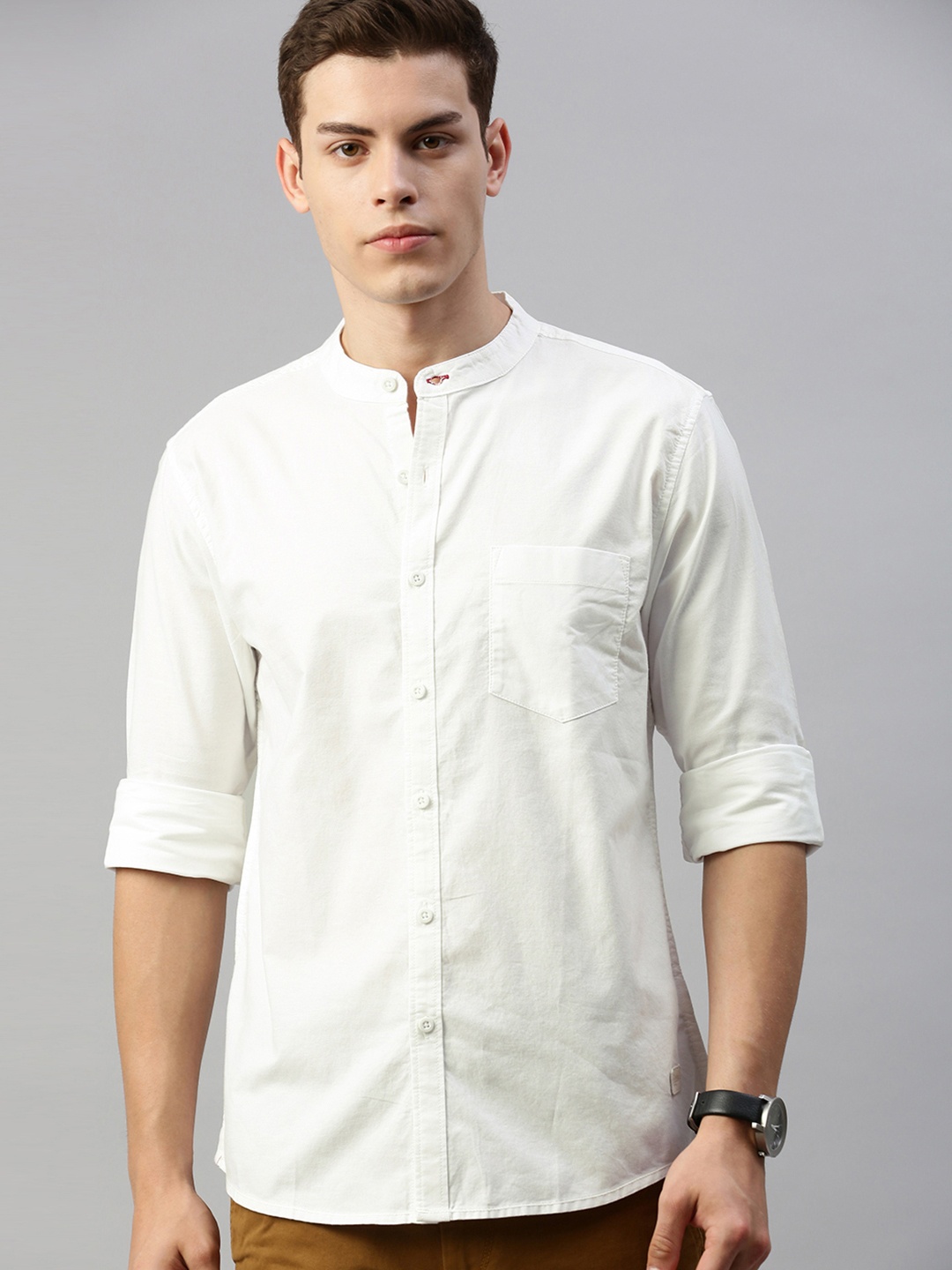 

Roadster Men White Regular Fit Solid Casual Shirt