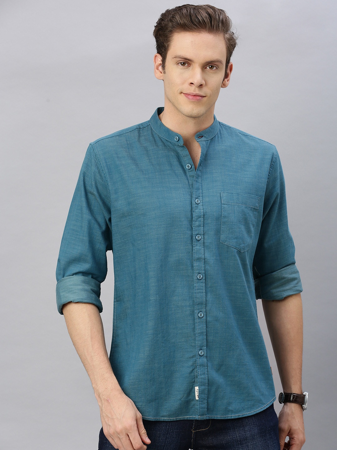 

Roadster Men Teal Blue Regular Fit Solid Casual Shirt