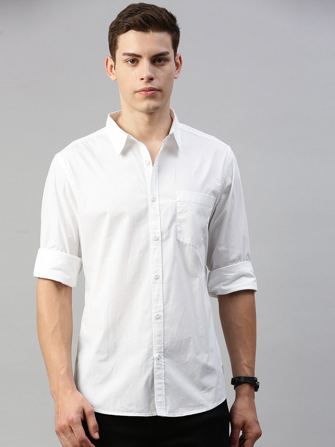 

Roadster Men White Regular Fit Solid Casual Shirt