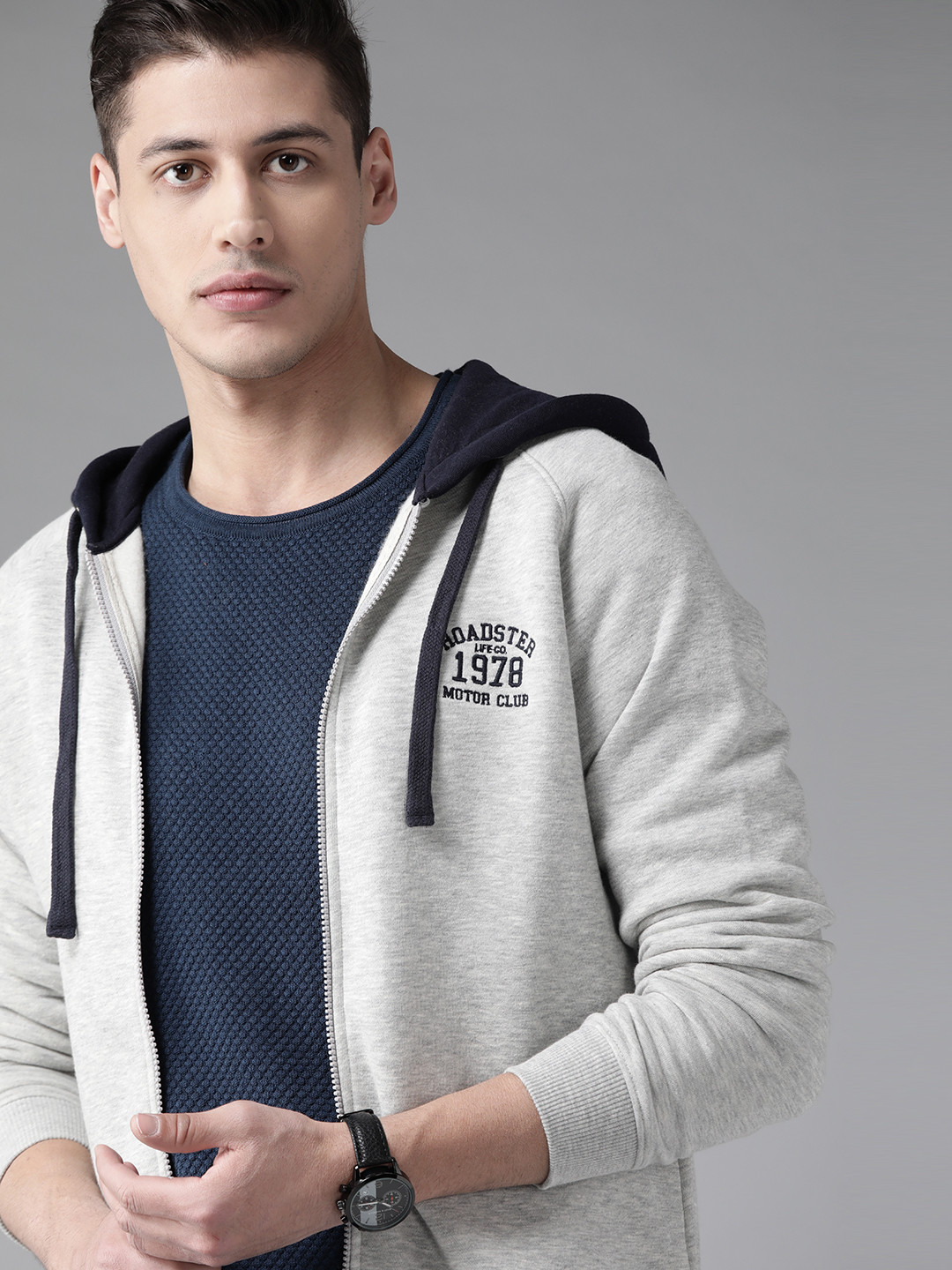 

Roadster Men Grey Melange Solid Hooded Sweatshirt