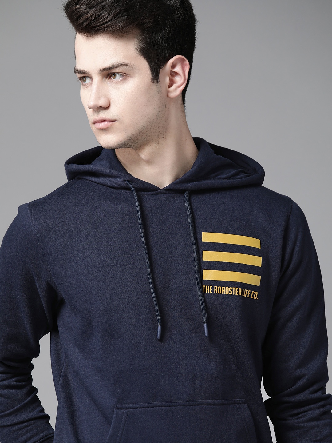 

Roadster Men Navy Blue Solid Hooded Sweatshirt