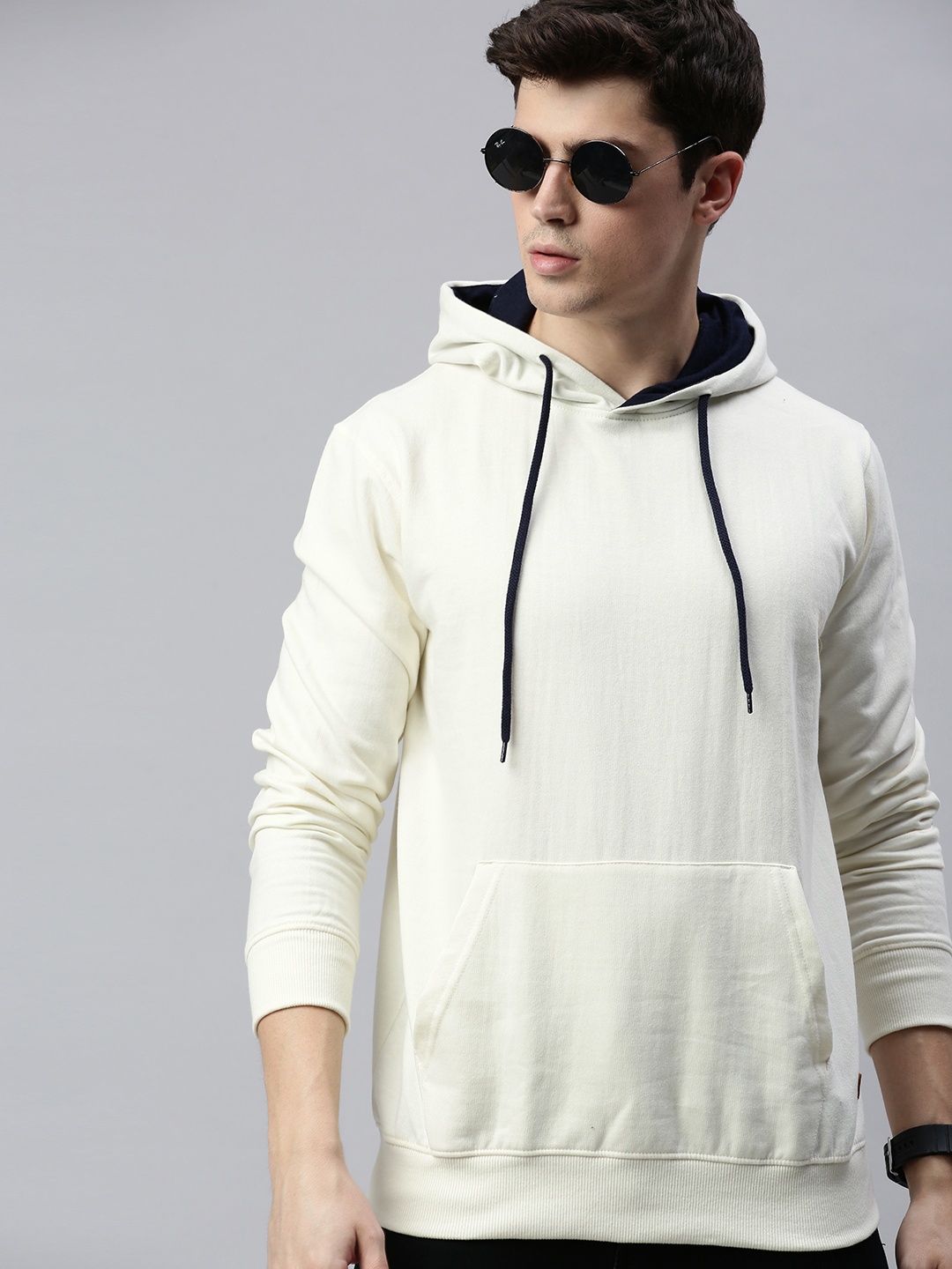 

Roadster Men Cream-Coloured Solid Hooded Sweatshirt