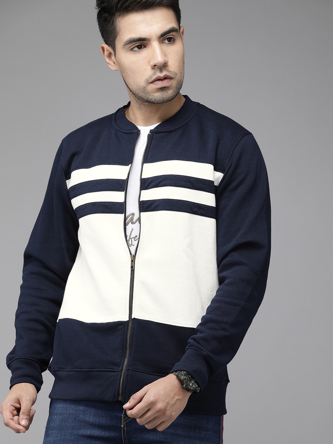 

Roadster Men Navy Blue & White Colourblocked Sweatshirt