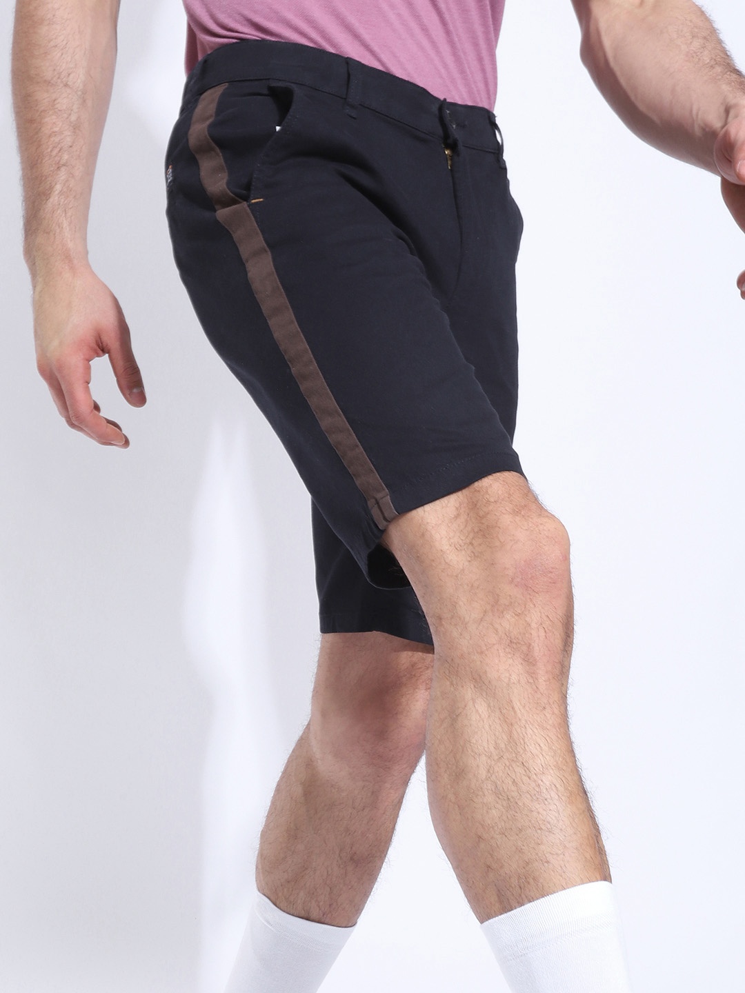 

The Indian Garage Co Men Navy Blue Solid Slim Fit Chino Shorts with Side Stripes