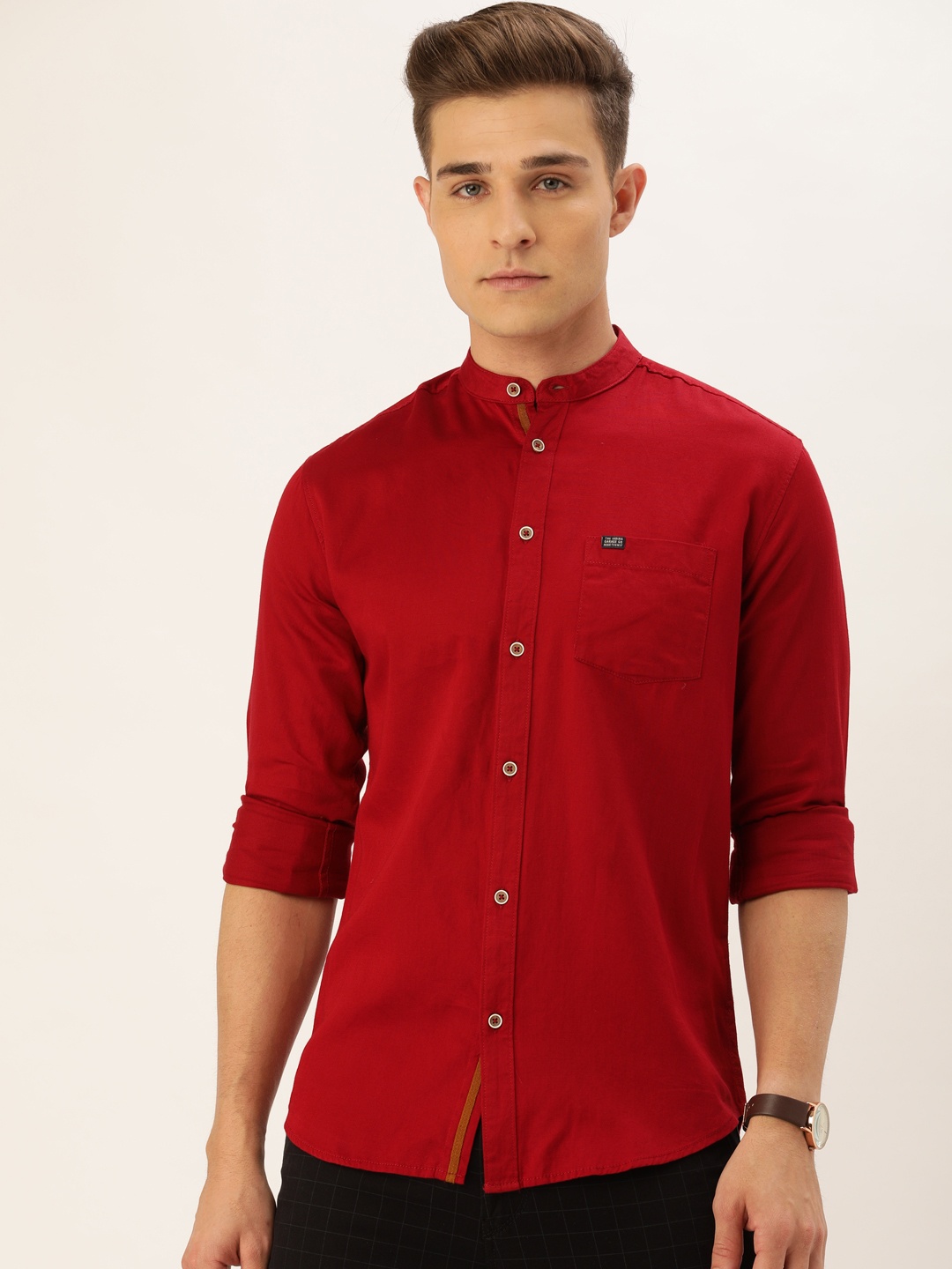 

The Indian Garage Co Men Red Slim Fit Solid Casual Shirt