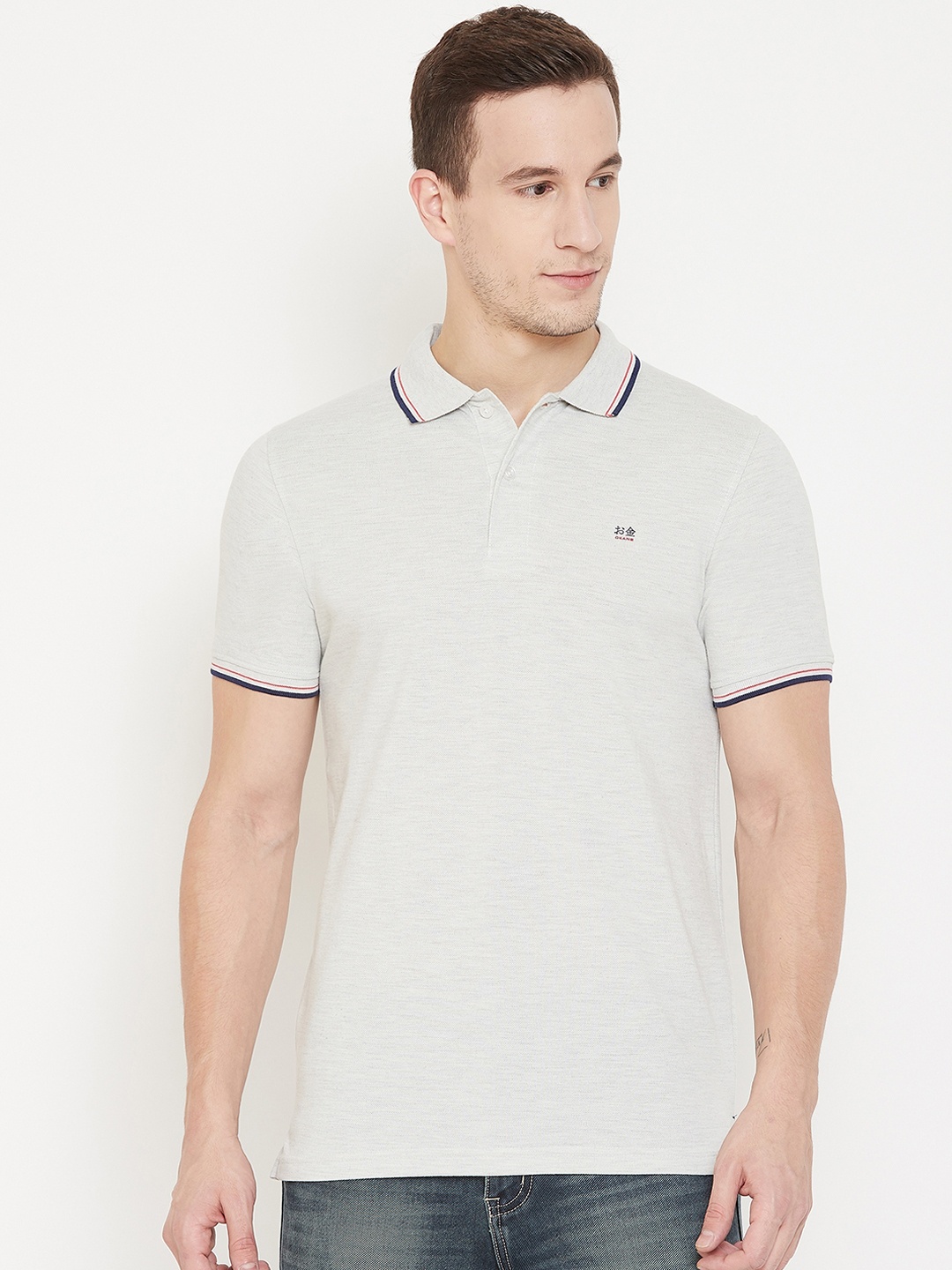 

Okane Men Grey Solid Polo Collar T-shirt